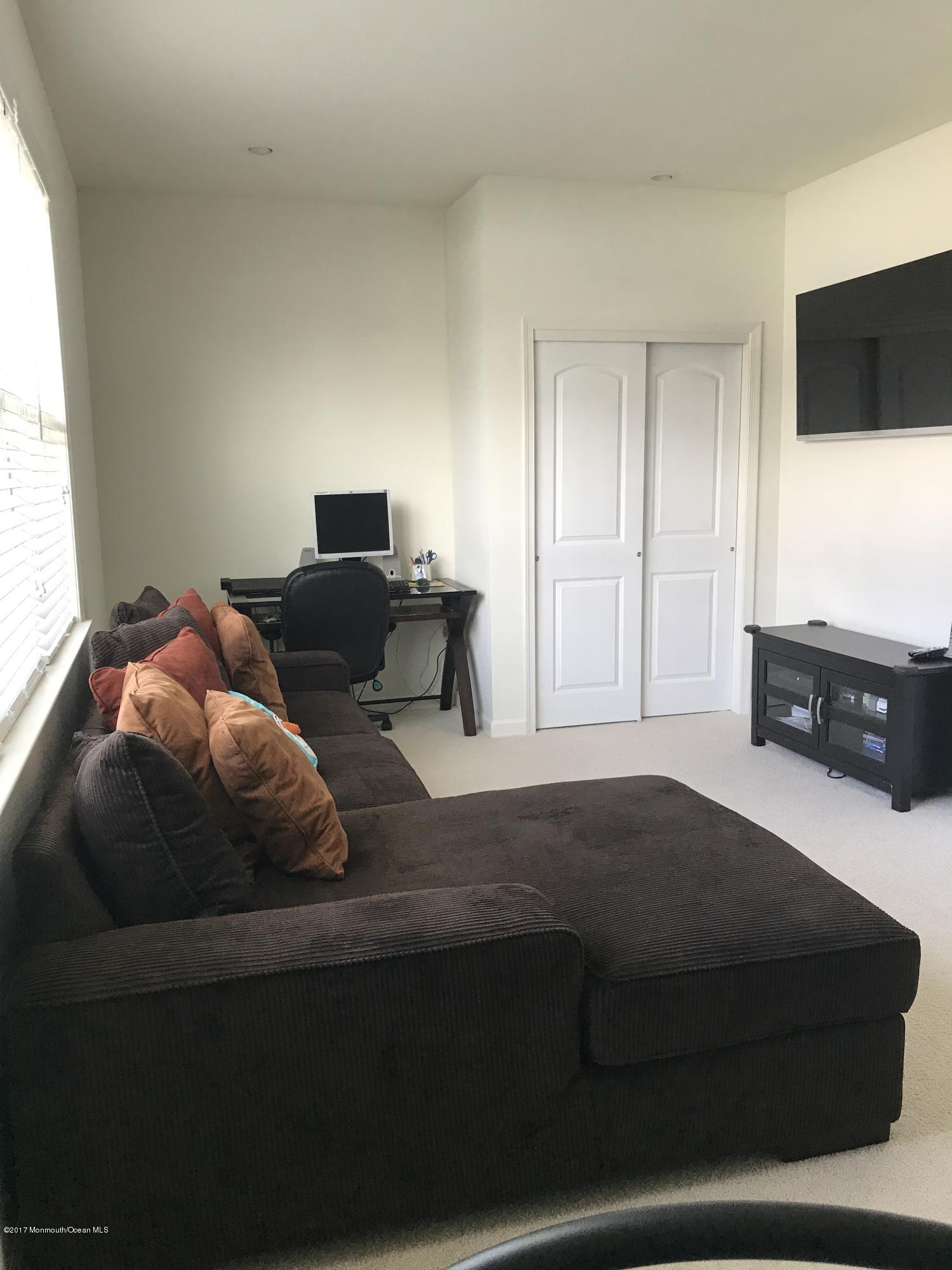 126 Spirit Bear Road Toms River, NJ 08755 - Photo 18 of 37 IMG_2806