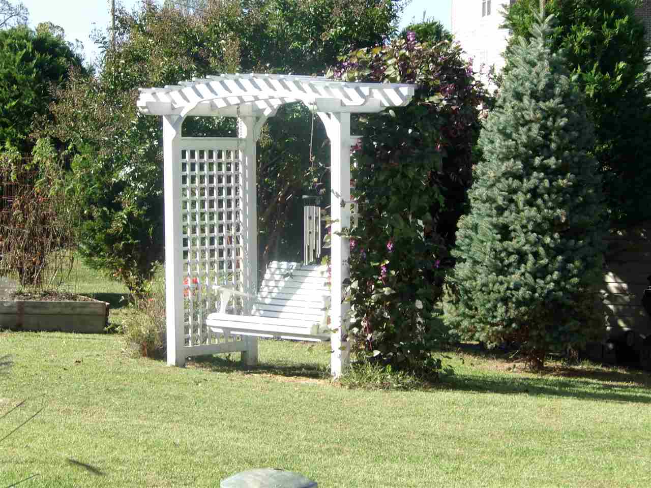 8 Ashley Road Stuarts Draft, VA 24477 - Photo 4 of 37 Gallery Image 4