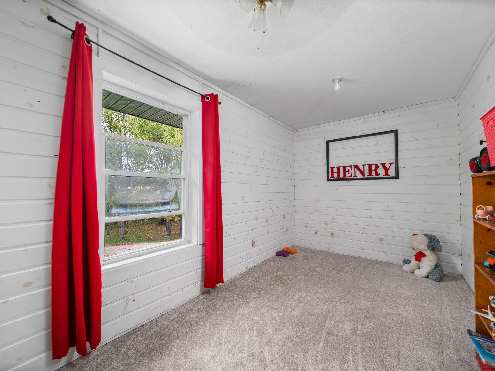 3714 North 19 Road Mesick, MI 49668 - Photo 25 of 62 1939413-349f9662-de5e-427a-beb2-edade36bb2b0.JPG