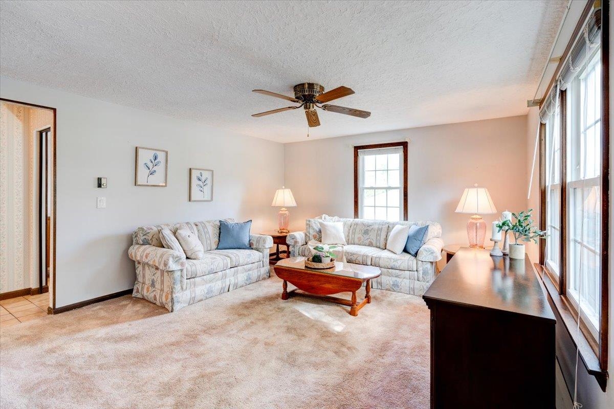 1530 Wellington Road Manchester, NH 03104 - Photo 19 of 40 Gallery Image 19