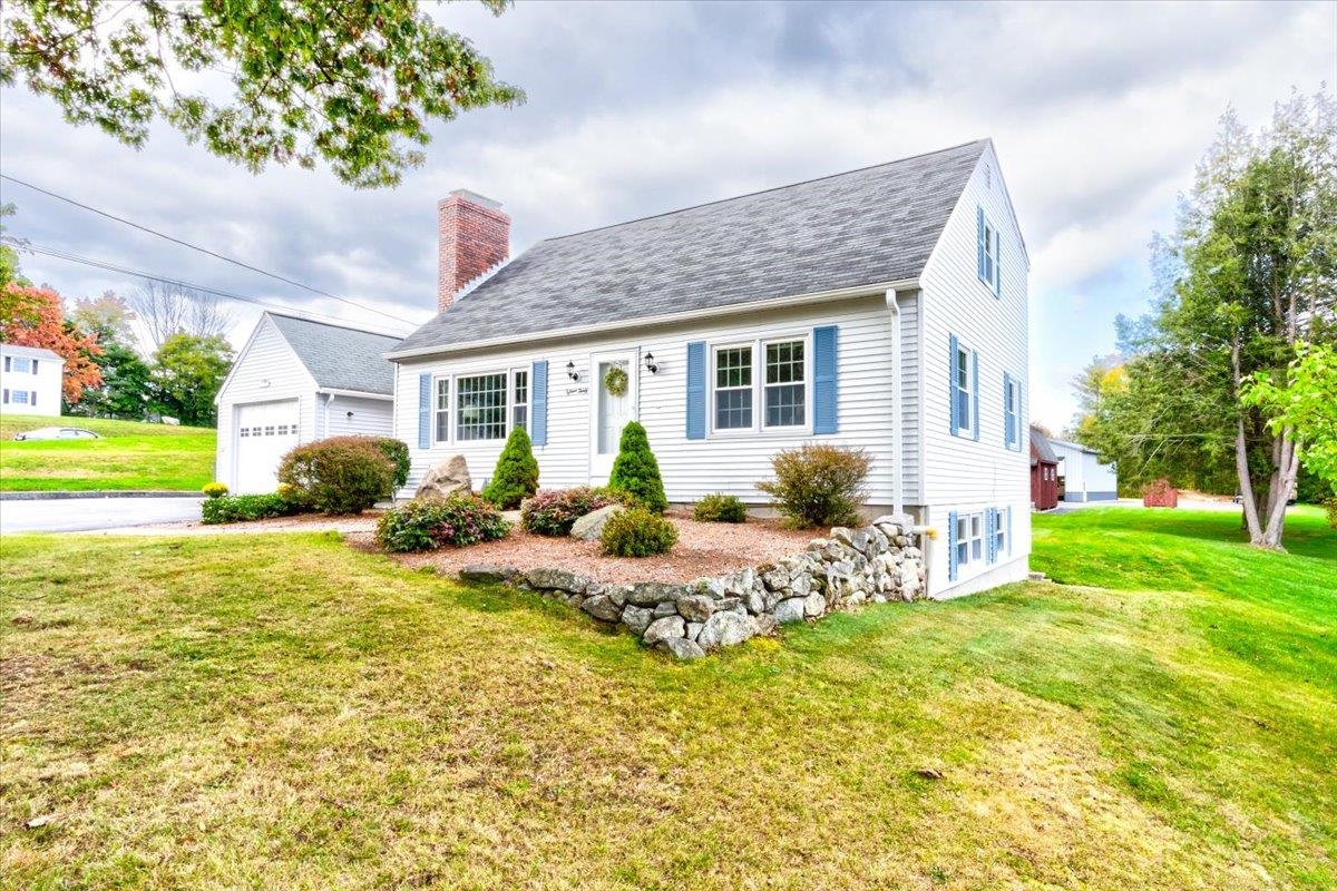 1530 Wellington Road Manchester, NH 03104 - Photo 2 of 40 Gallery Image 2