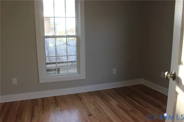 $1,800 | 1132 West High Street, Petersburg, VA 23803