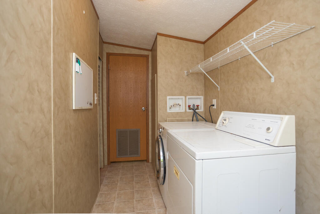 72 Fayette Corner Road Kents Hill, ME 04349 - Photo 30 of 62 taylor-kaminsky-photo-46