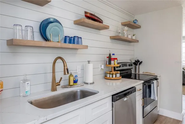 $349,900 | 54 Rivershore Drive, Ormond Beach, FL 32176