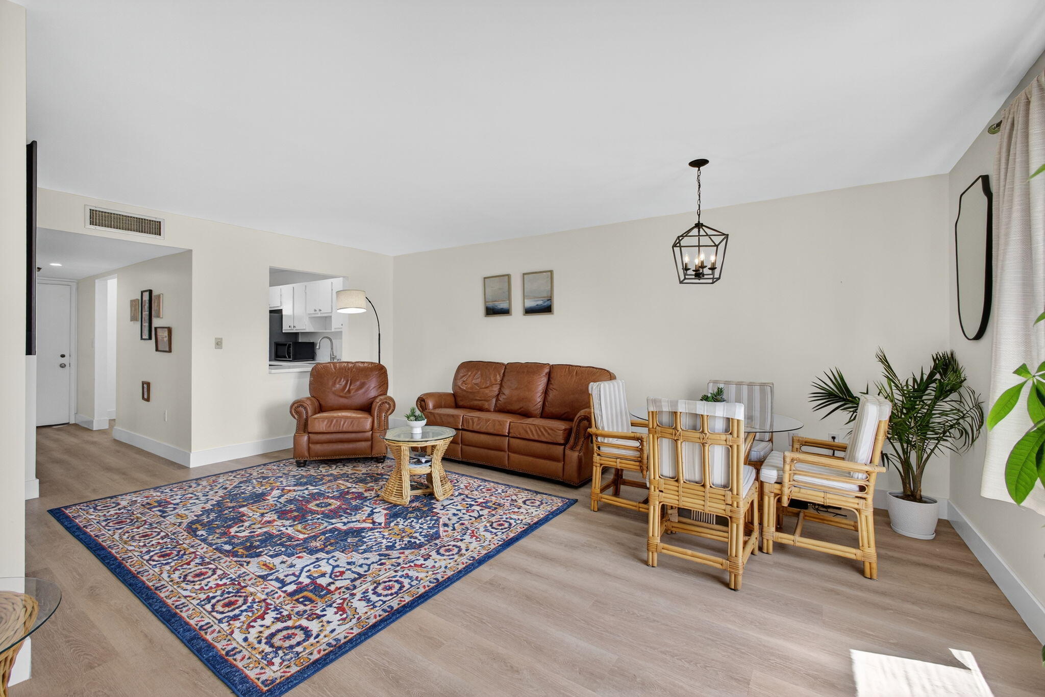 5335 Southeast Miles Grant Road, Unit 102 Stuart, FL 34997 - Photo 8 of 38 12-web-or-mls-5D1A9151 (1)