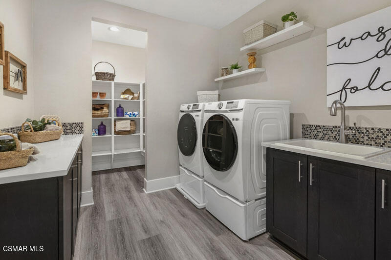 6516 Canyon Oaks Drive Simi Valley, CA 93063 - Photo 13 of 27 a utility room with sink dryer and washer