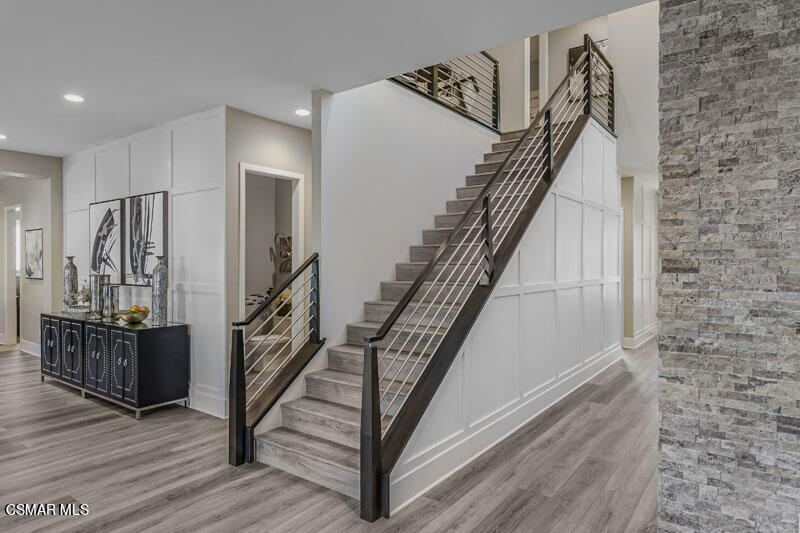 6516 Canyon Oaks Drive Simi Valley, CA 93063 - Photo 19 of 27 a view of entryway with wooden floor