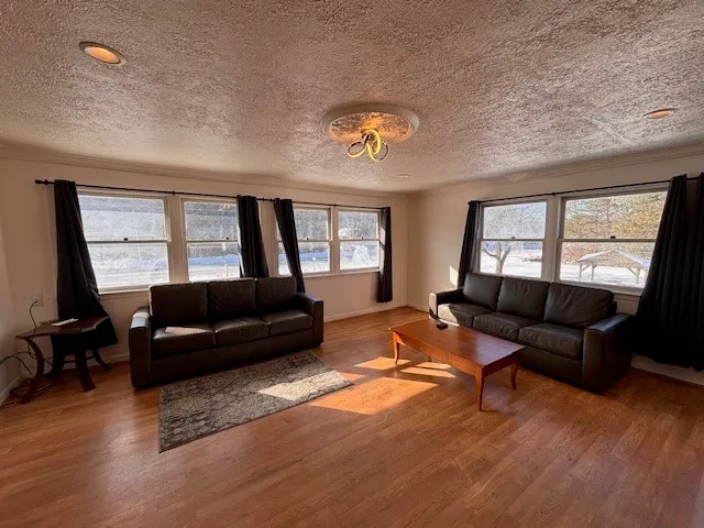 $2,500 | 110 Post Road, Westerly, RI 02891