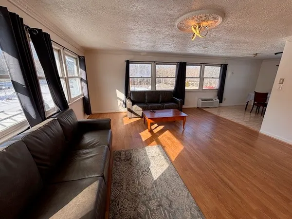 $2,200 | 110 Post Road, Westerly, RI 02891