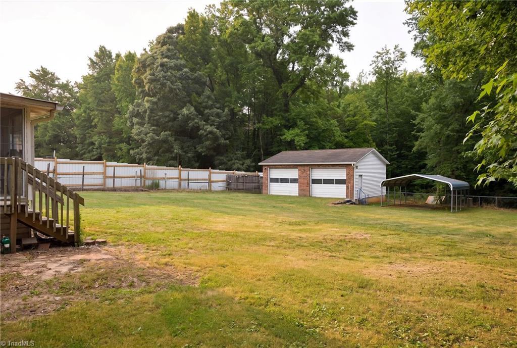 4226 Gumtree Road Winston-Salem, NC 27107 - Photo 5 of 35