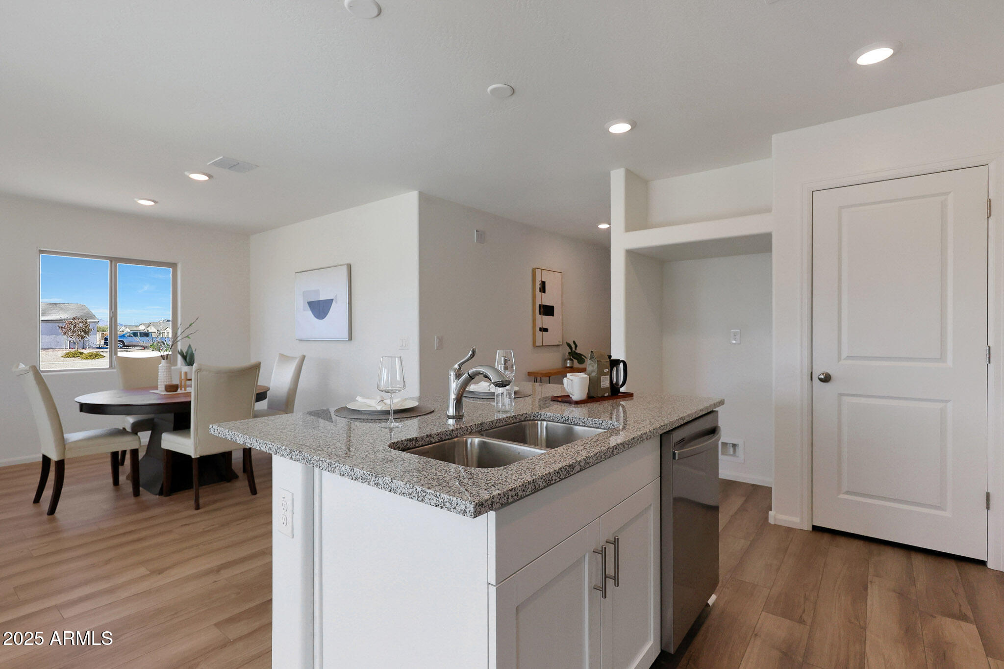 1312 Inca Drive Coolidge, AZ 85128 - Photo 4 of 21 Yucca Kitchen