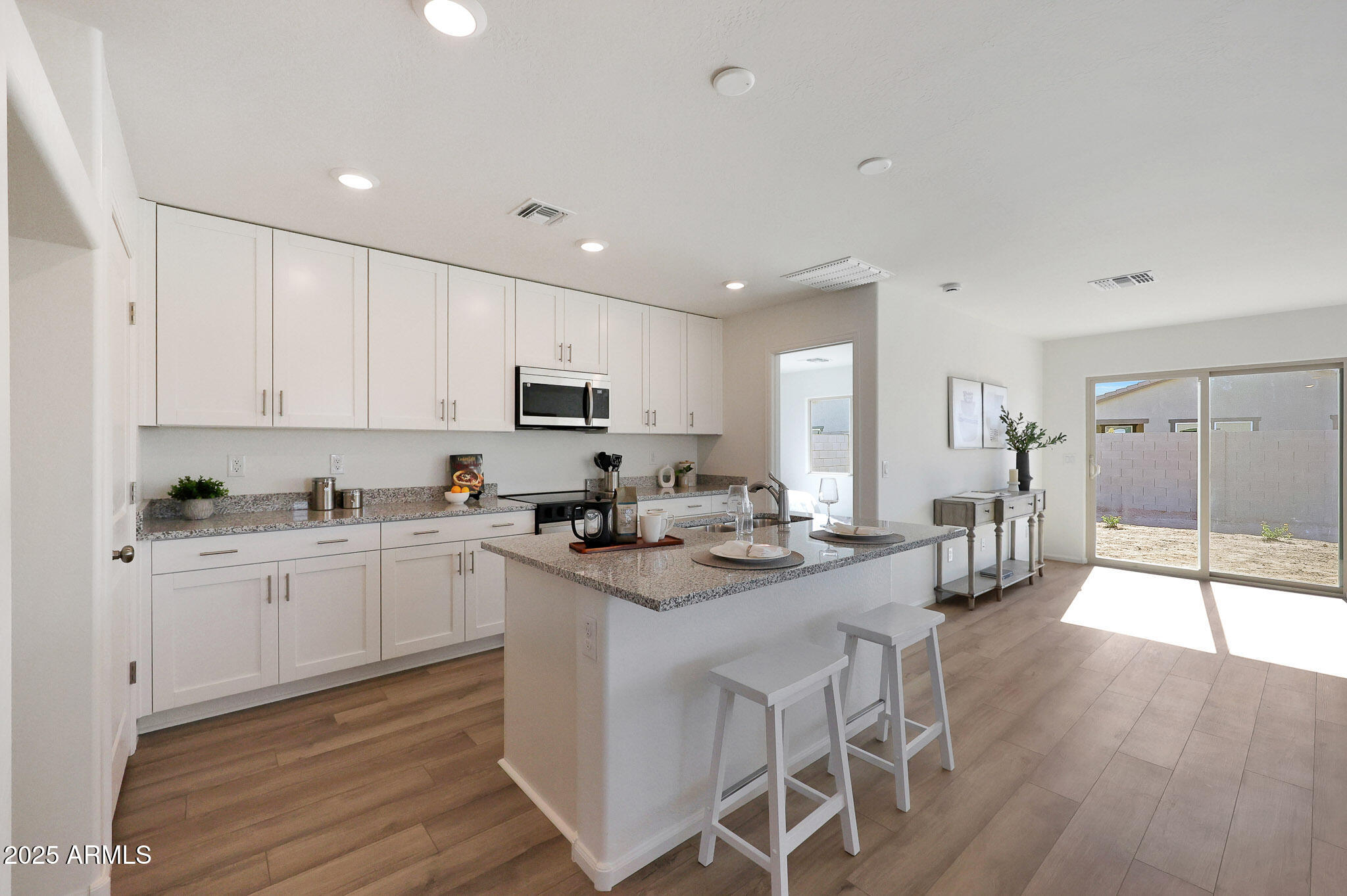 1312 Inca Drive Coolidge, AZ 85128 - Photo 5 of 21 Yucca Kitchen