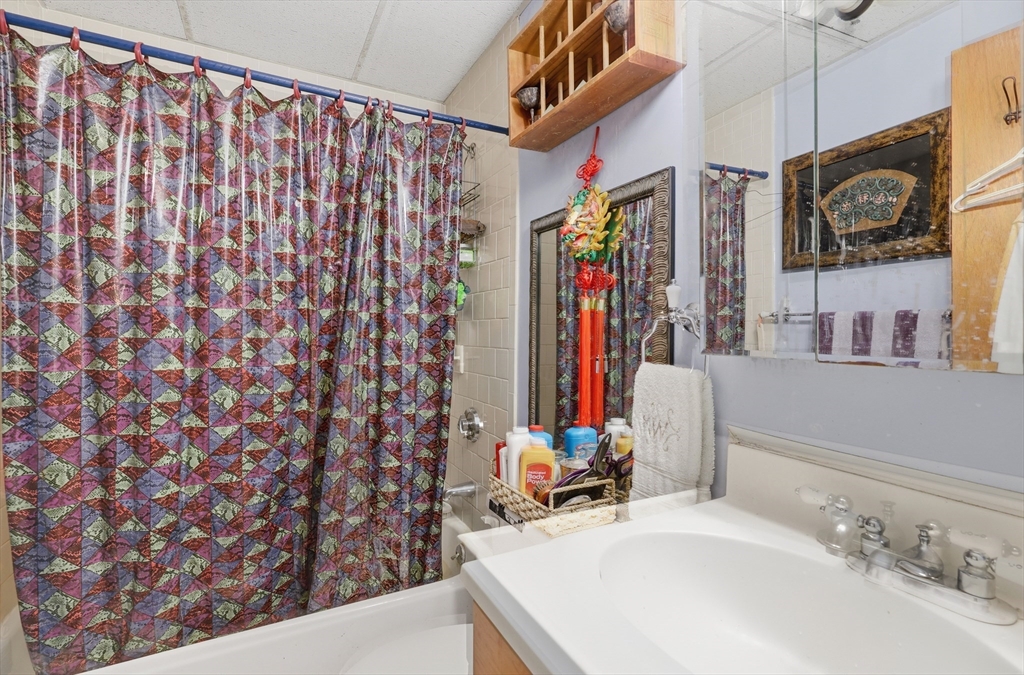 80 Foster Street, Unit 504 Peabody, MA 01960 - Photo 13 of 19