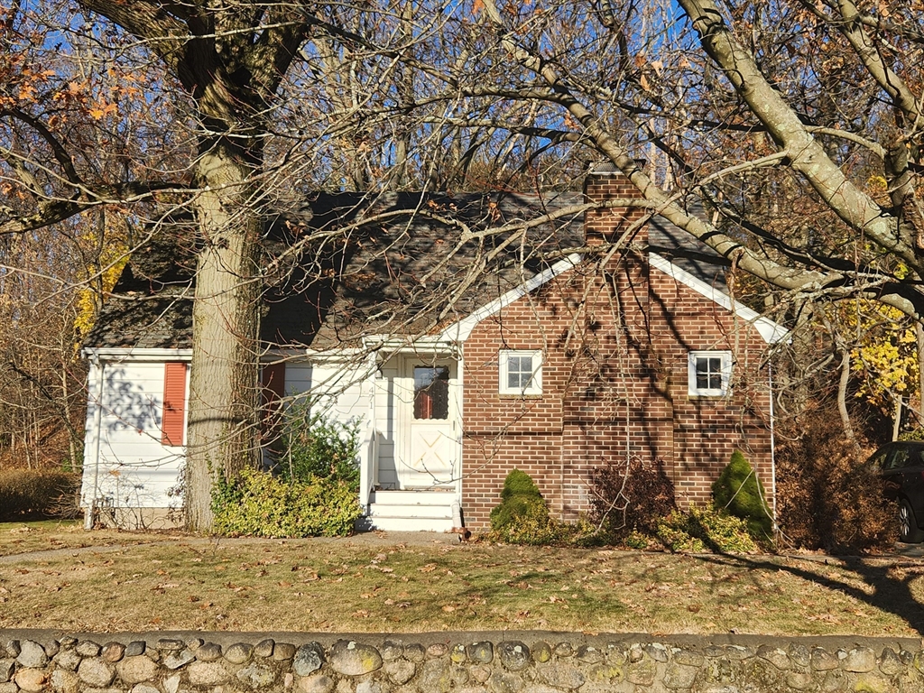 471 Cedar Brook Road Lynn, MA 01904 - Photo 1 of 20 Gallery Image 1