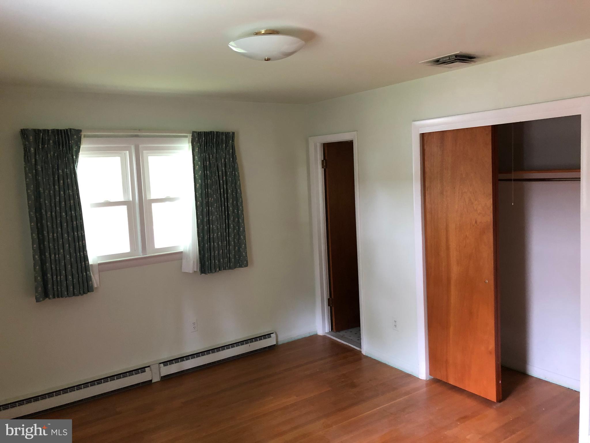 707 Anne Street Southwest Leesburg, VA 20175 - Photo 5 of 14 Master Bedroom 11 x 13