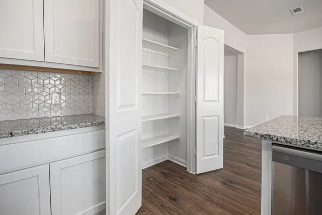 $312,990 | 3739 Crawford Street, Bay City, TX 77414