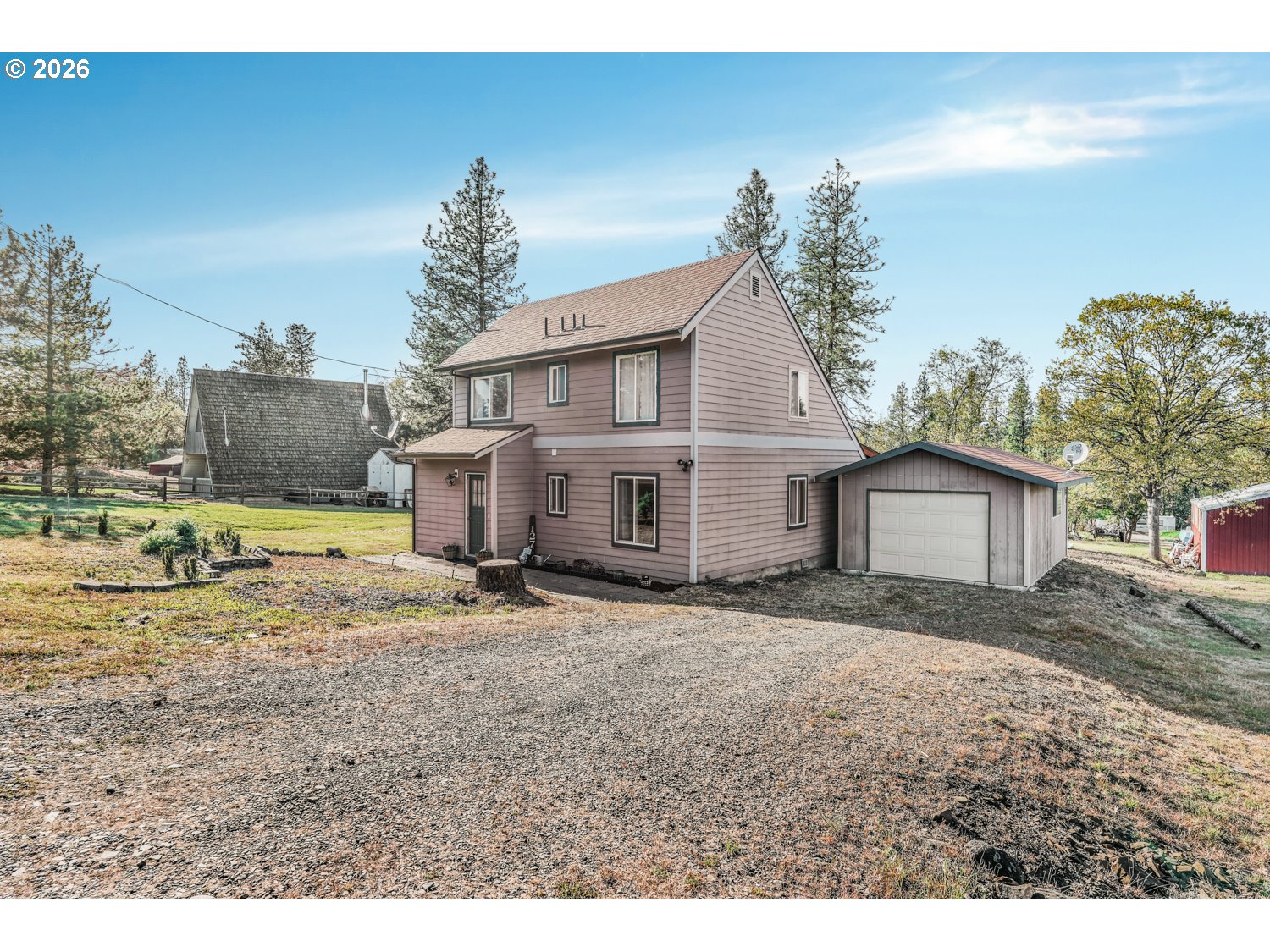 127 South Mike Road Tygh Valley, OR 97063 - Photo 2 of 39