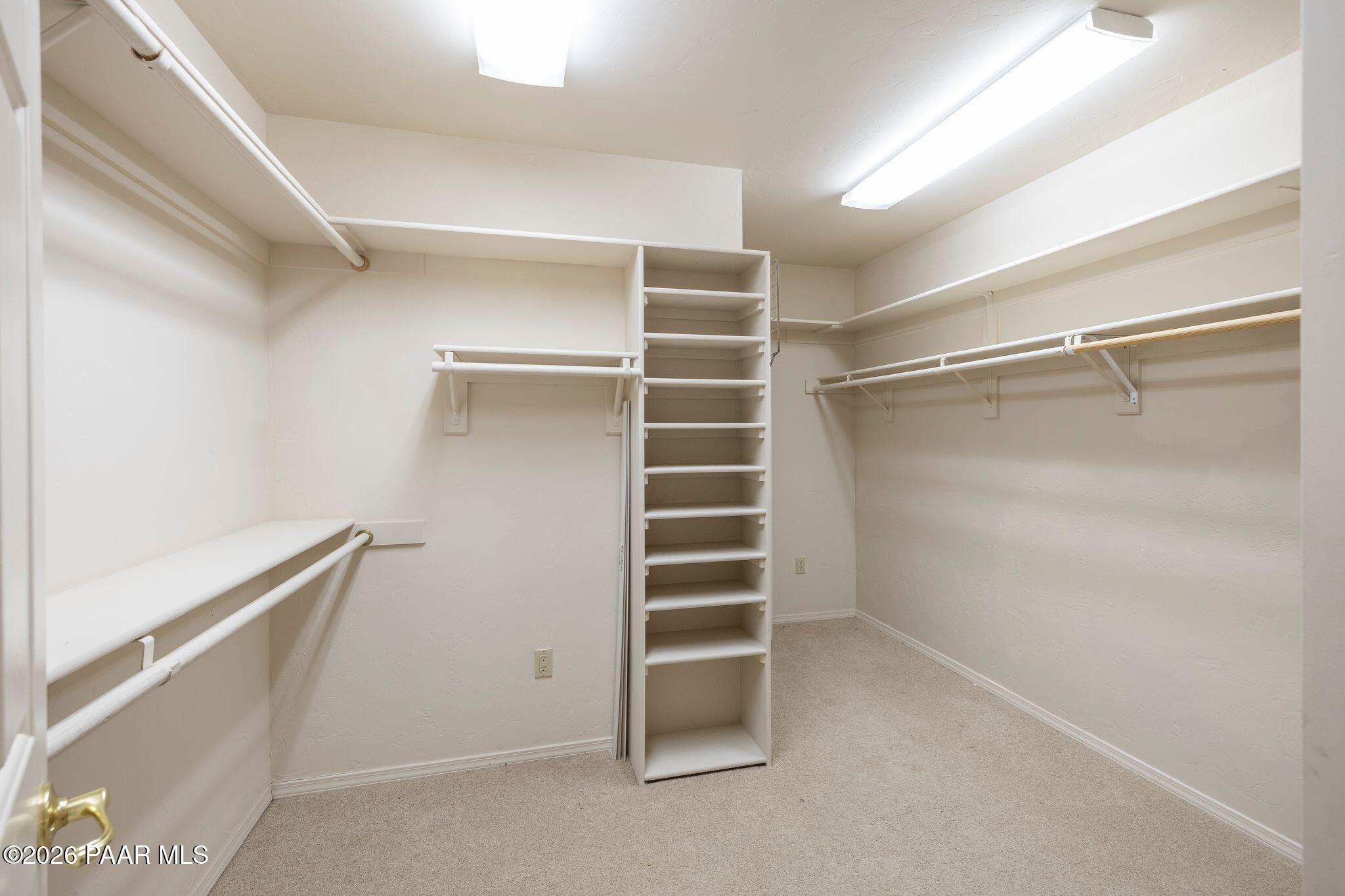 1923 Timber Point West Prescott, AZ 86303 - Photo 26 of 40 154-Primary Closet