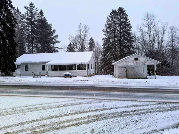 $100,000 | 8574 Highway 25, Corinth, VT 05040