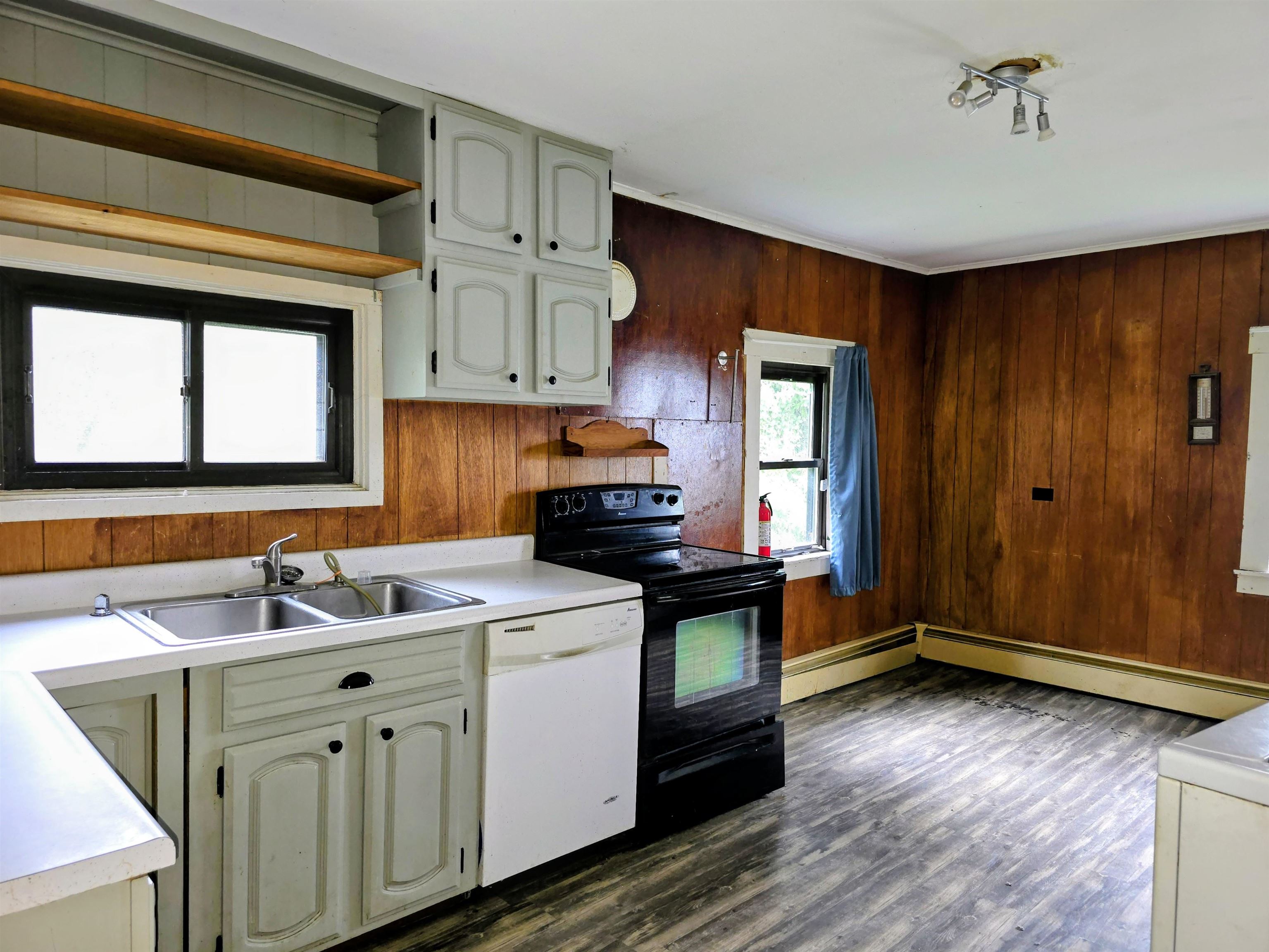 8574 Highway 25 Corinth, VT 05040 - Photo 6 of 19