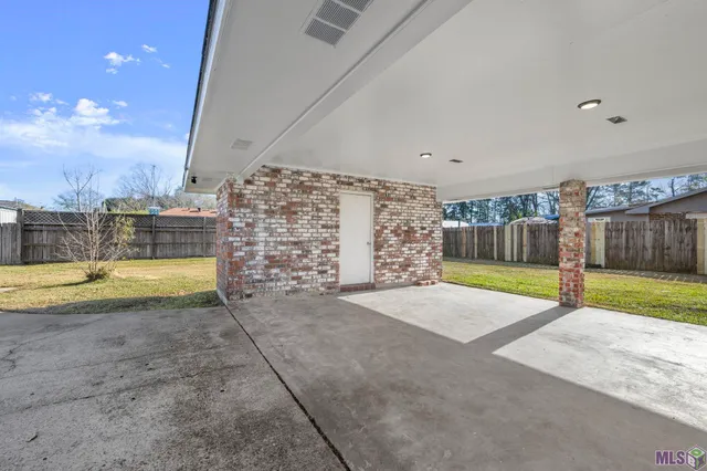 $1,700 | 5140 McCormick Avenue, Greenwell Springs, LA 70739