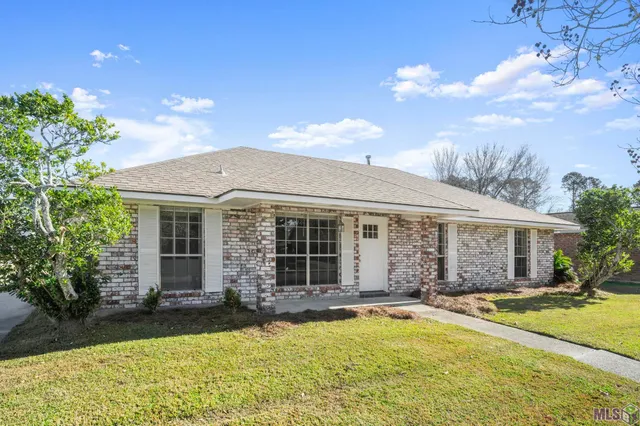 $1,700 | 5140 McCormick Avenue, Greenwell Springs, LA 70739