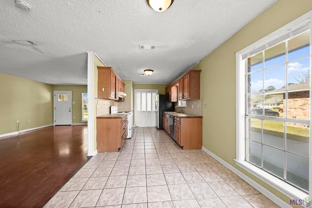 $1,700 | 5140 McCormick Avenue, Greenwell Springs, LA 70739