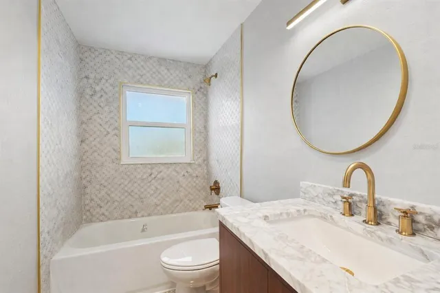 $879,000 | 2551 Hibiscus Street, Sarasota, FL 34239