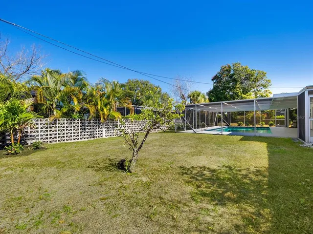 $879,000 | 2551 Hibiscus Street, Sarasota, FL 34239