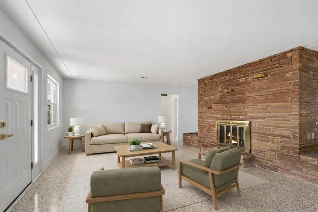 $879,000 | 2551 Hibiscus Street, Sarasota, FL 34239