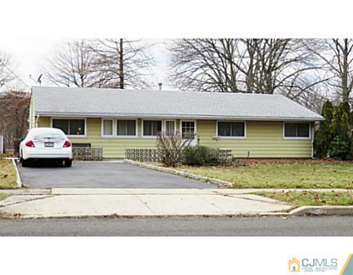 43 New Road Kendall Park, NJ 08824 - Photo 1 of 17 Gallery Image 1