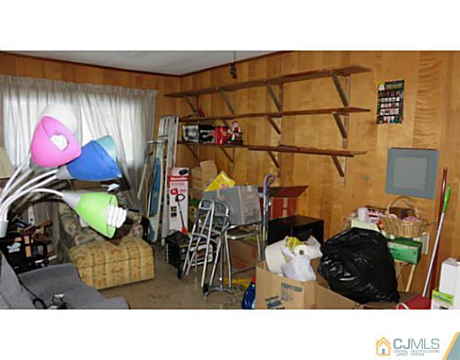 43 New Road Kendall Park, NJ 08824 - Photo 15 of 17 Gallery Image 15