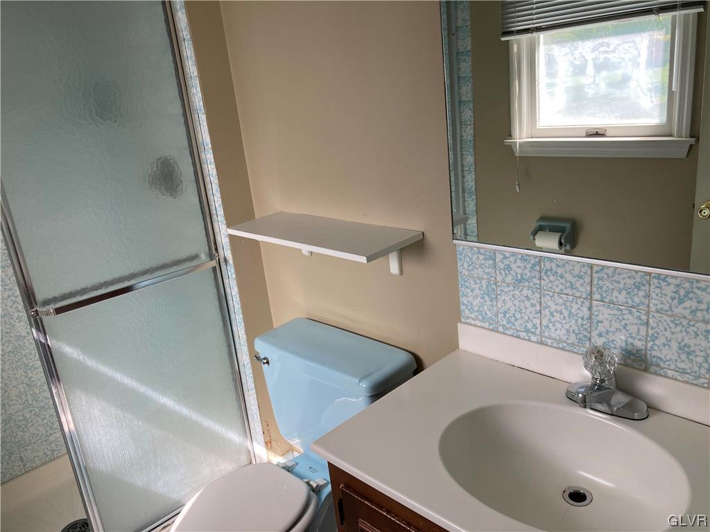 869 Blair Road Bethlehem, PA 18017 - Photo 27 of 36 Gallery Image 27