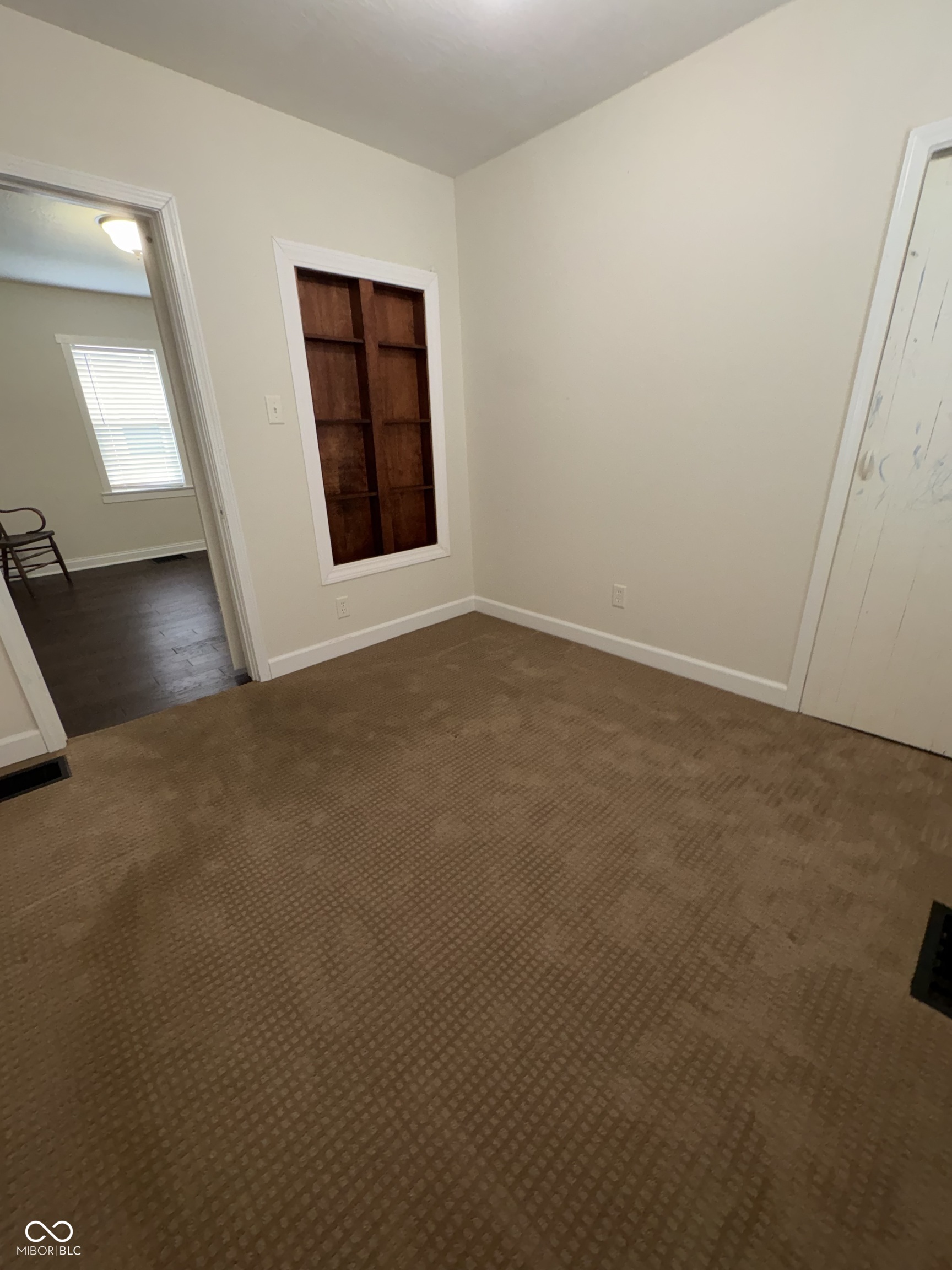 505 North Clay Street Edinburgh, IN 46124 - Photo 15 of 35