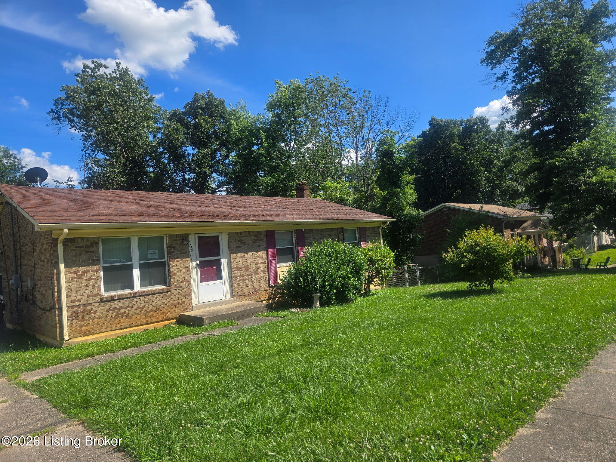 262 Indiana Trail Radcliff, KY 40160 - Photo 2 of 5 1000017192