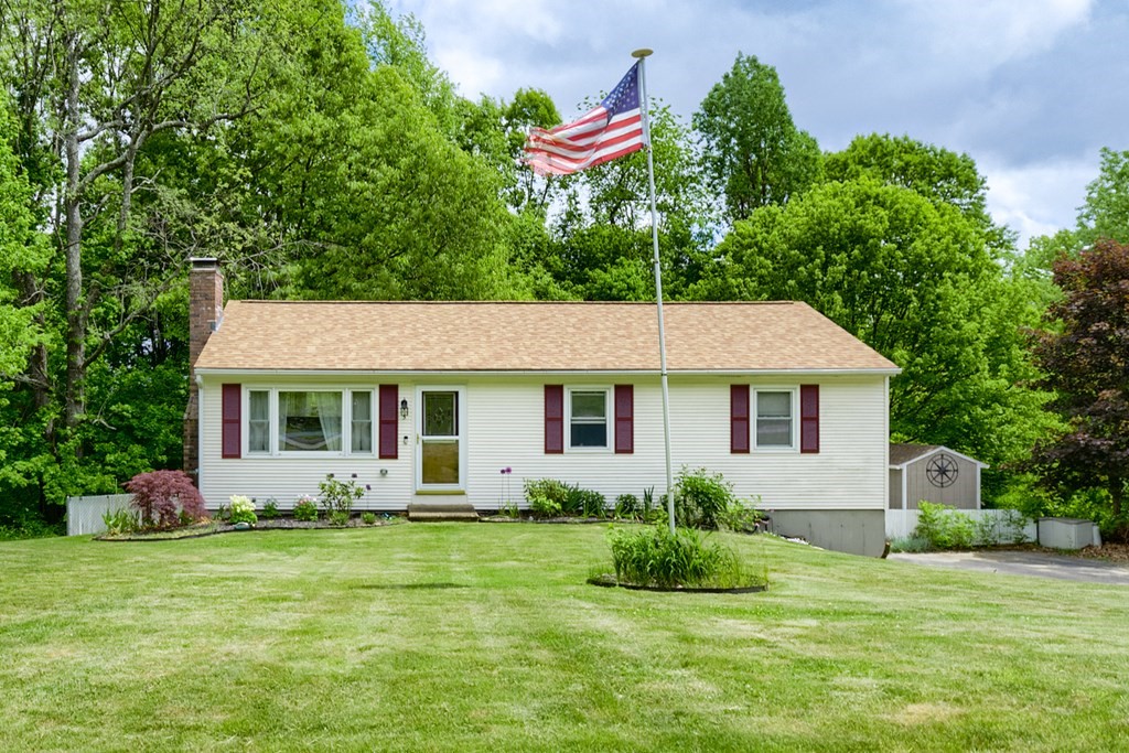 5 Hillside Road Leicester, MA 01611 - Photo 1 of 27