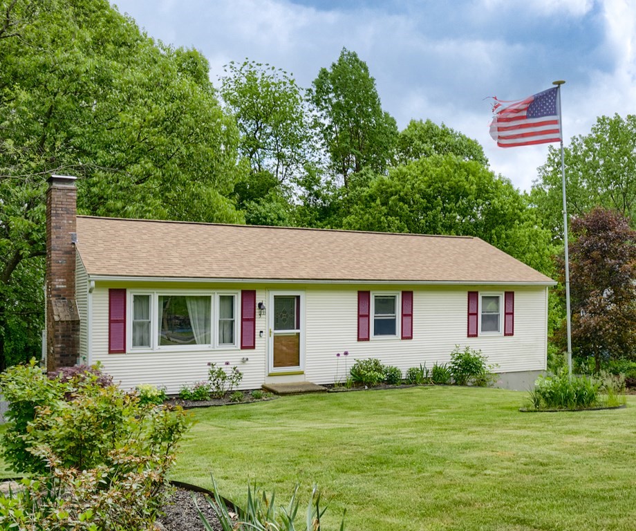 5 Hillside Road Leicester, MA 01611 - Photo 3 of 27