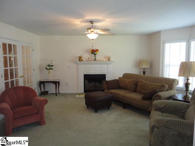 27 Buck Trail Fountain Inn, SC 29644 - Photo 3 of 25