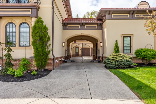 $2,150,000 | 2377 Finchley Road, Carmel, IN 46032