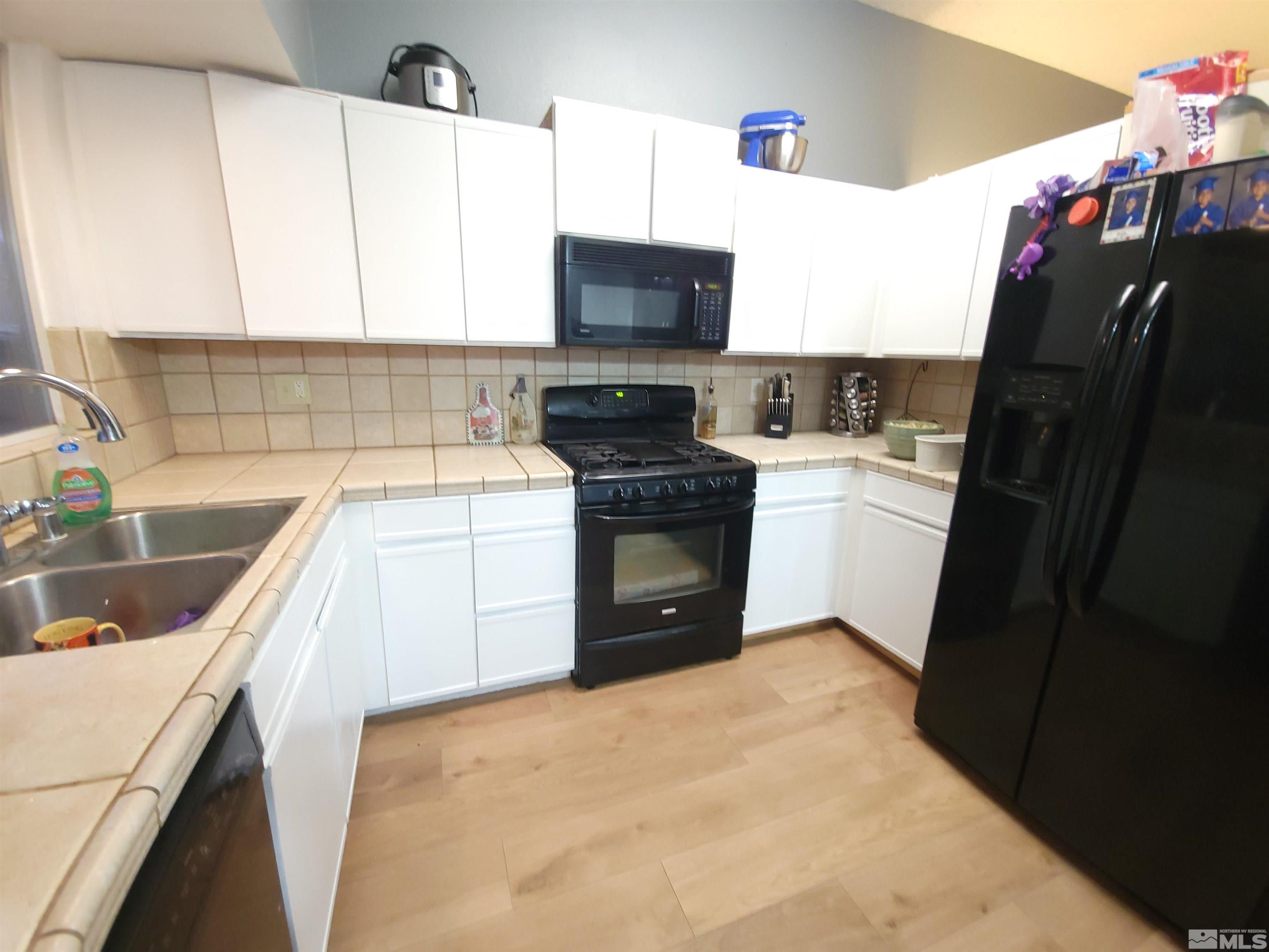 7095 Peppermint Drive Reno, NV 89506 - Photo 10 of 13 Photo 10