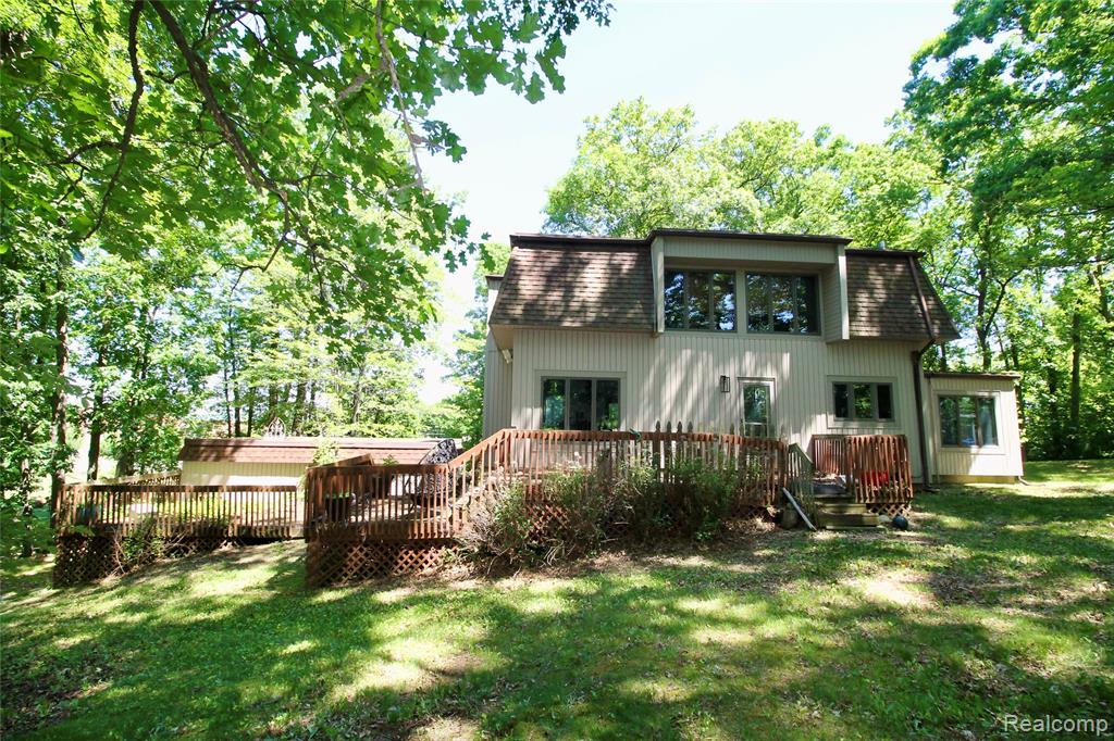 3515 Lahring Road Linden, MI 48451 - Photo 27 of 27