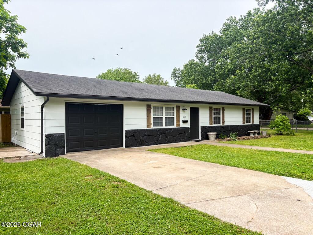 801 Riverside Drive Neosho, MO 64850 - Photo 1 of 1 20260510183011975960000000-o