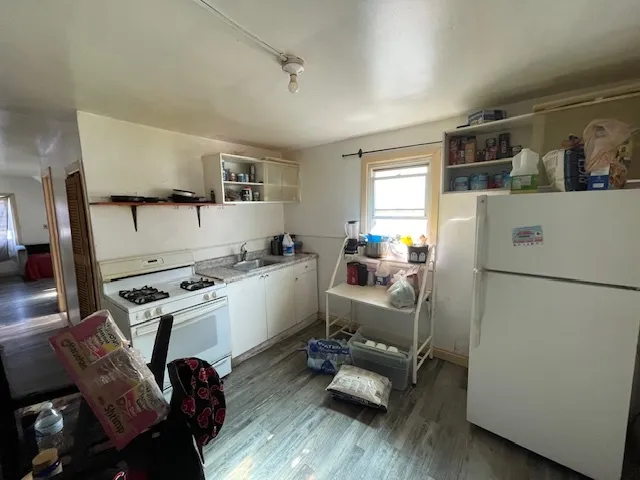 $299,900 | 2852 South Kenneth Avenue, Chicago, IL 60623