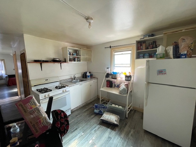 2852 South Kenneth Avenue Chicago, IL 60623 - Photo 11 of 21