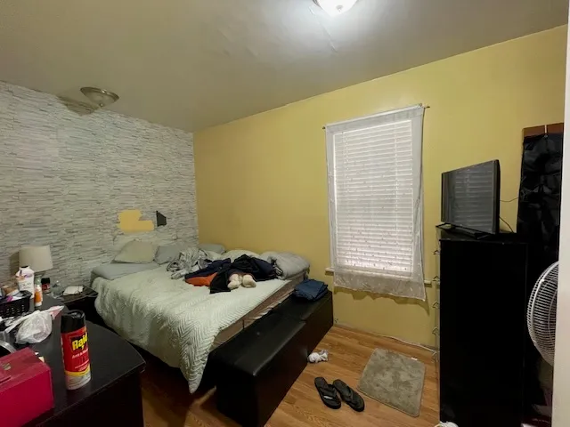 $299,900 | 2852 South Kenneth Avenue, Chicago, IL 60623