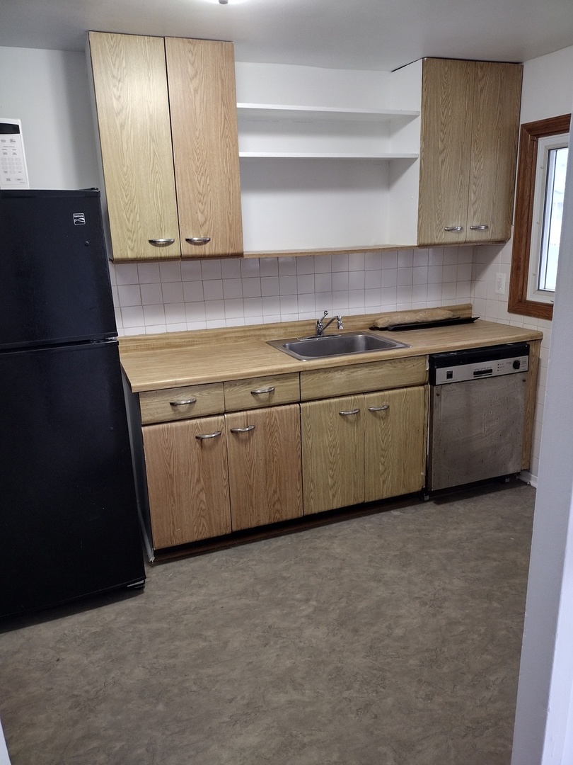 Undisclosed Address Park Forest, IL 60466 - Photo 6 of 12