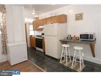 856 Kenmore Road Philadelphia, PA 19151 - Photo 5 of 8 Gallery Image 5