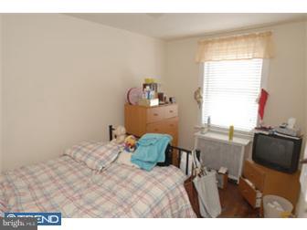 856 Kenmore Road Philadelphia, PA 19151 - Photo 7 of 8 Gallery Image 7