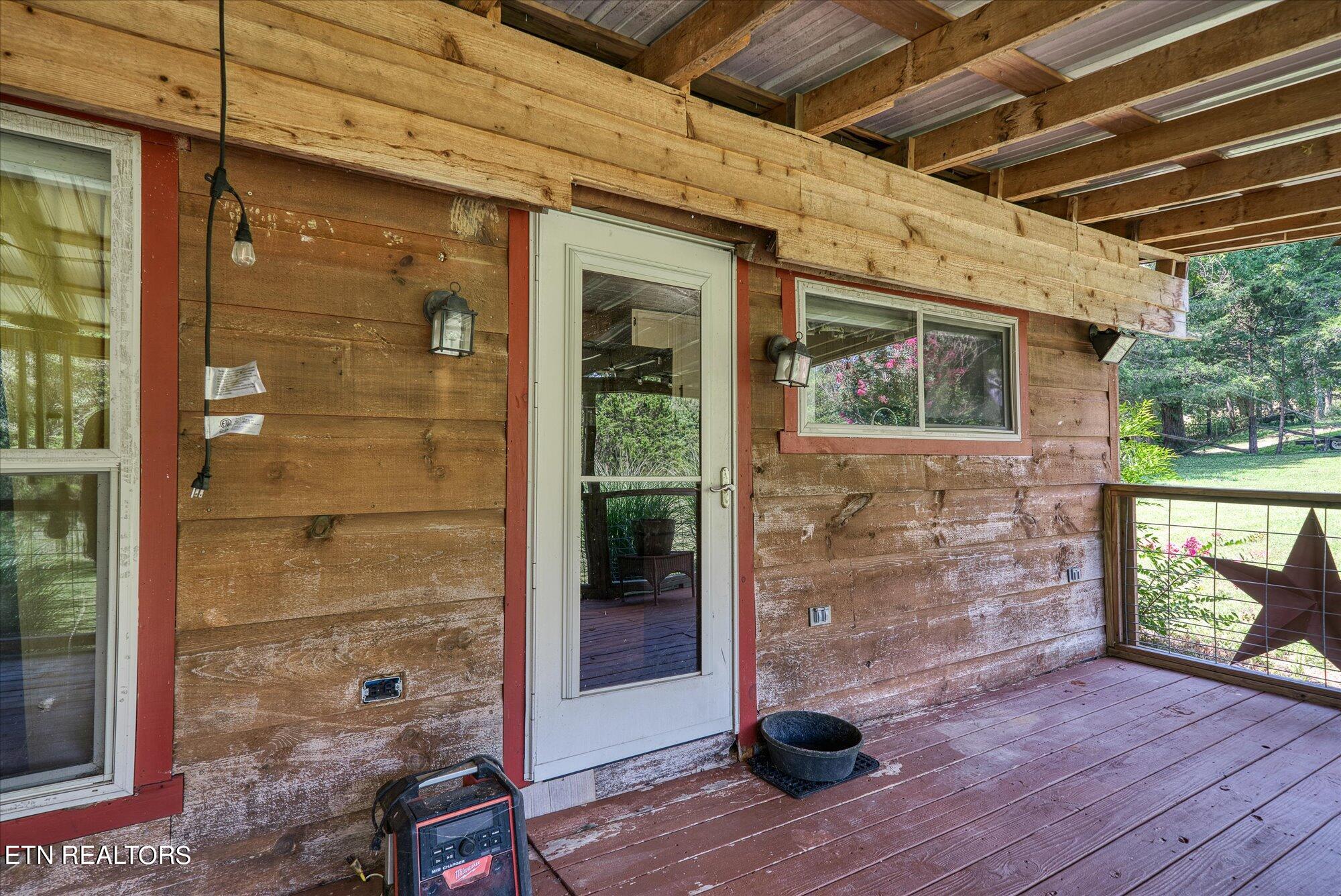 556 Carlos Storie Road Pall Mall, TN 38577 - Photo 20 of 45 21-556 Carlos Storie Rd-148-2