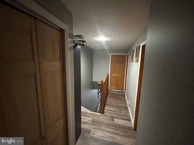 355 Avon Street Philadelphia, PA 19116 - Photo 21 of 32 Second floor hallway